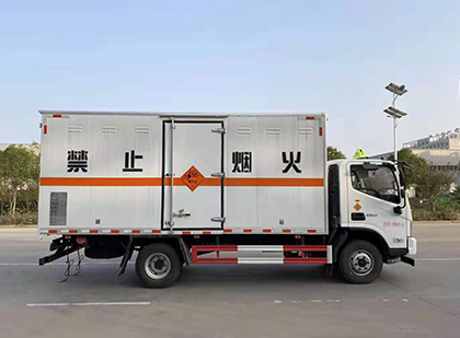 汝州爆破器材运输车